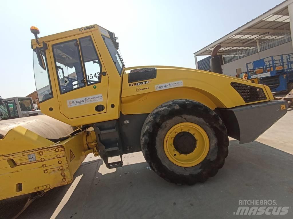 Bomag BW 219 D H-4 Soil Compactors