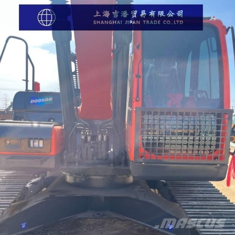 Doosan DX 225 Crawler Excavators