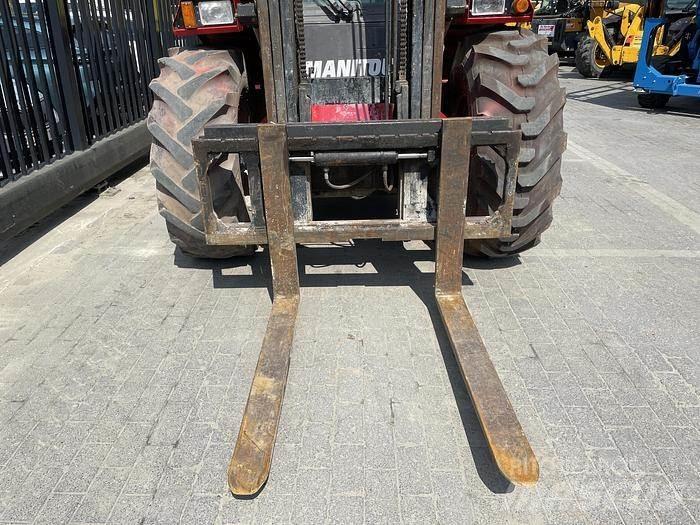 Manitou M30-4 Rough Terrain Trucks