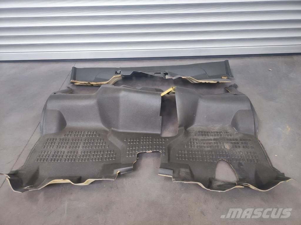 Renault Floor Mat Cabins and interior