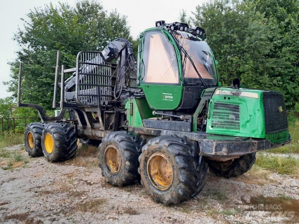 John Deere 1010 E Forwarders