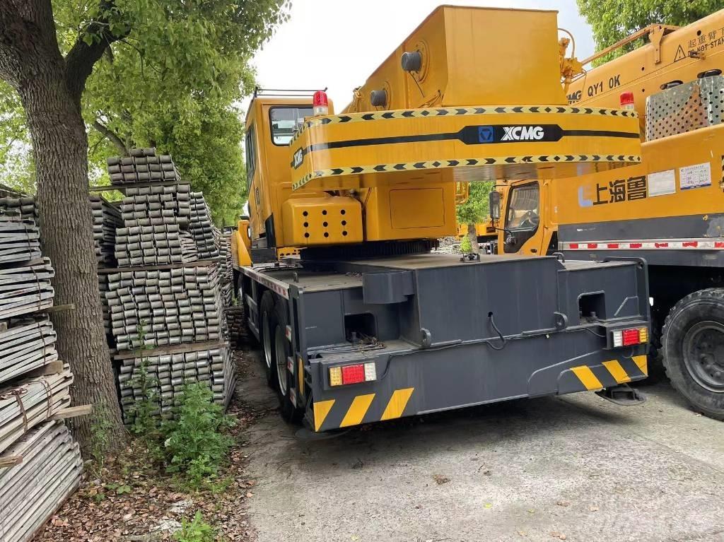 XCMG QY70KC Mobile and all terrain cranes