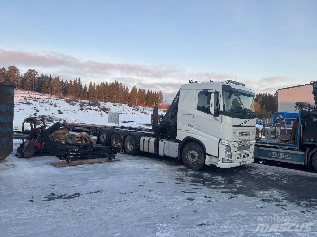 Volvo Kran & krokbil Hook lift trucks