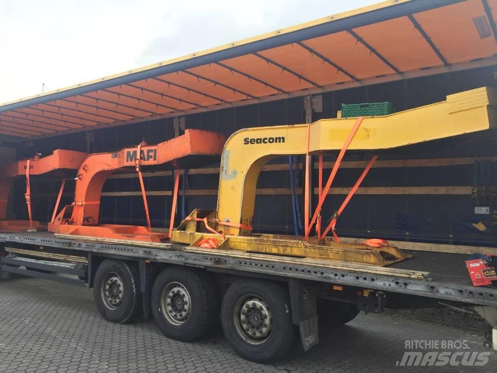 Mafi SH32 Shunt Trucks