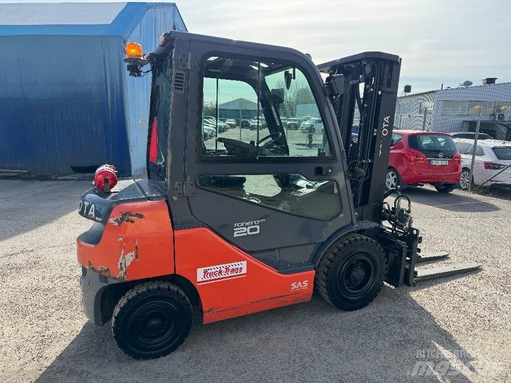 Toyota 06-8FD20F Diesel Forklifts