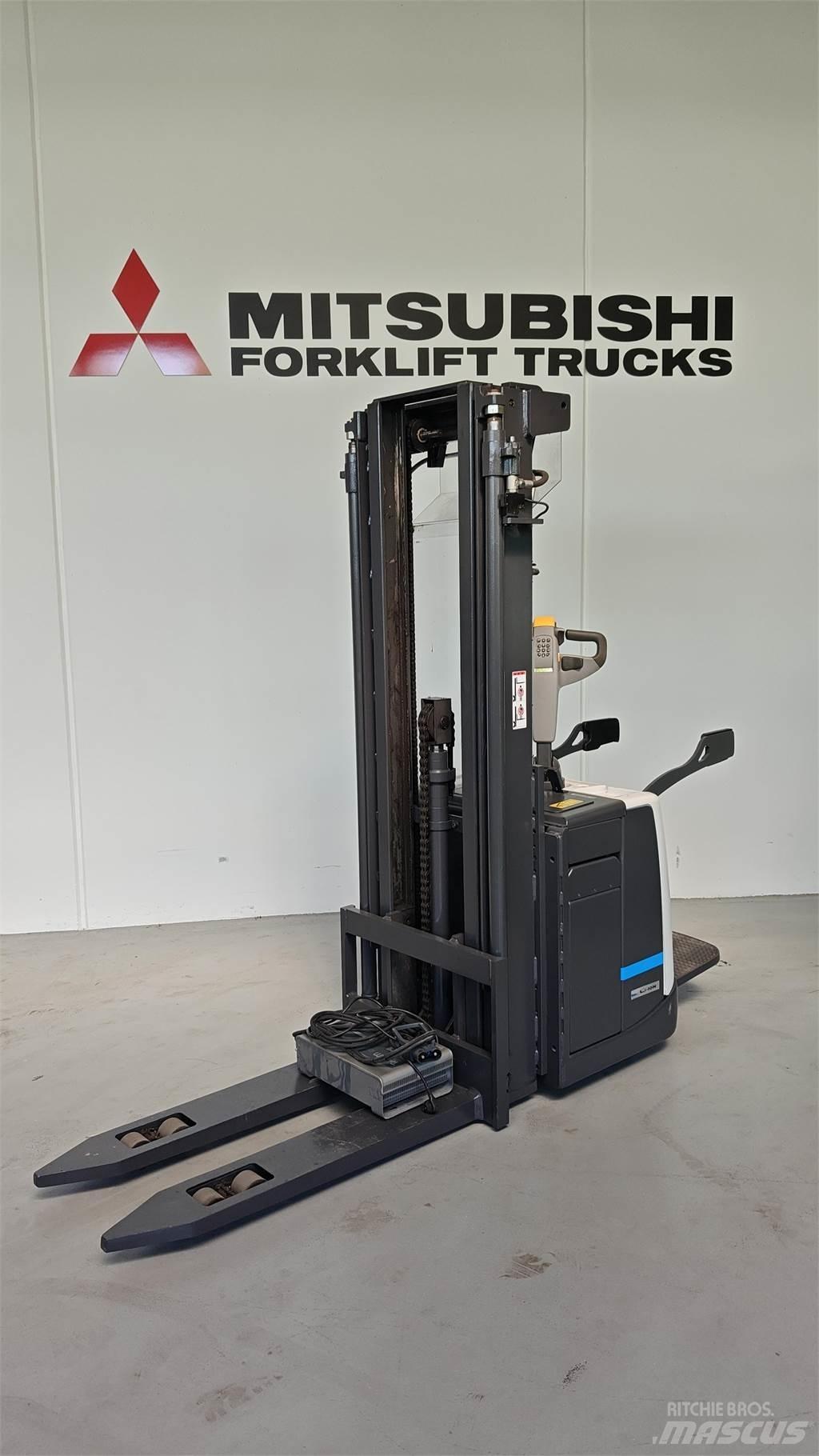 Atlet PSP125 Low lifter with platform