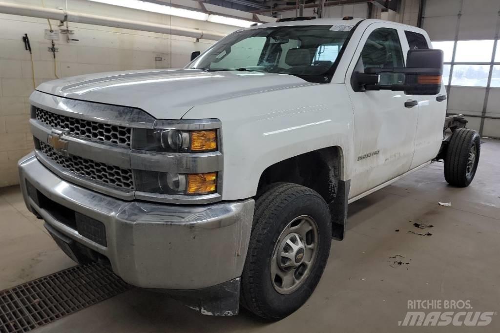 Chevrolet 2500 HD Cab & Chassis Trucks