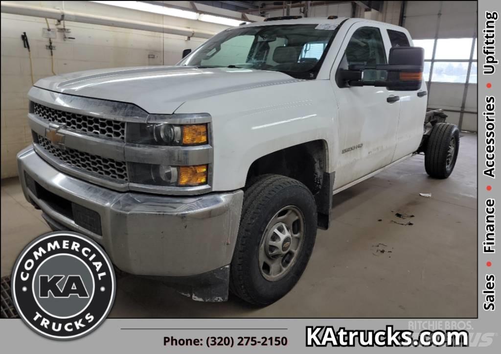Chevrolet 2500 HD Cab & Chassis Trucks