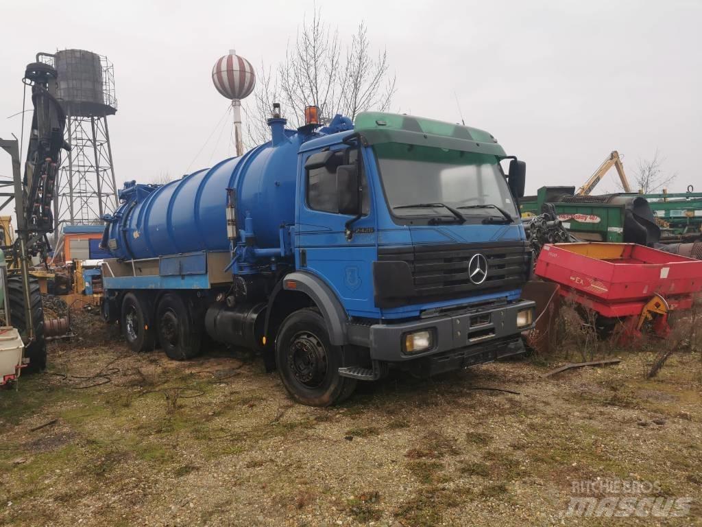 Mercedes-Benz 2426 Vacuum Trucks