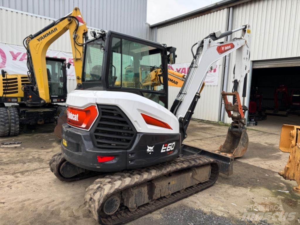 Bobcat E60 *FR006 Mini Excavators <7t (Mini Diggers)