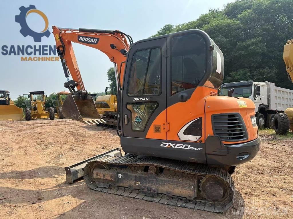 Doosan DX 60 Mini Excavators <7t (Mini Diggers)