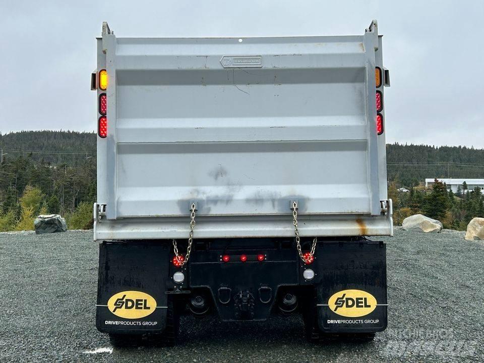 Kenworth T 880 Conventional Trucks / Tractor Trucks