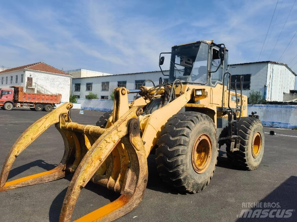 Komatsu WA 320-3 Wheel Loaders