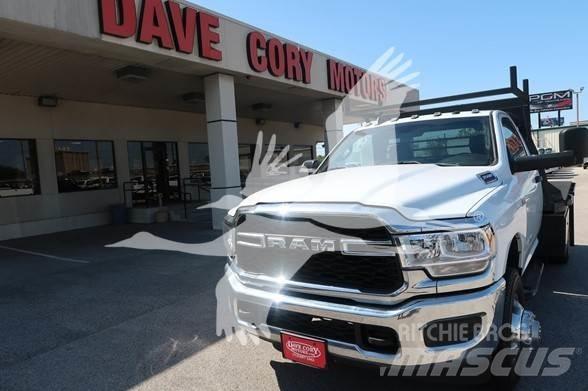 RAM 3500 HD Flatbed Trucks
