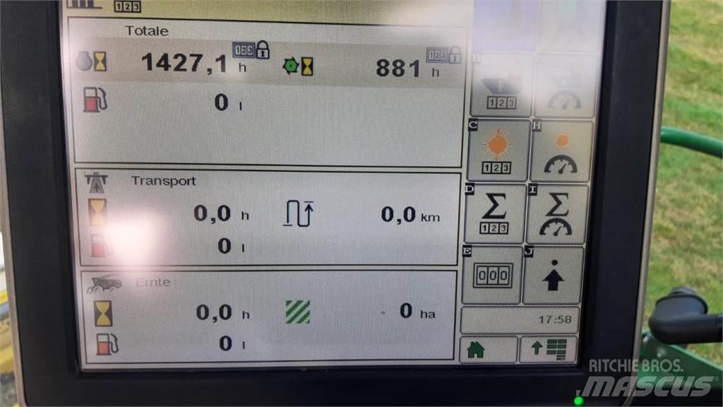 John Deere 8400i Foragers