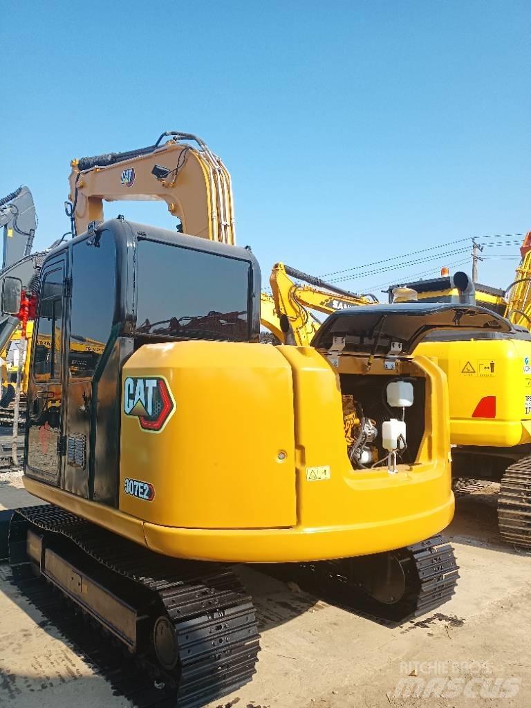 CAT 307 Mini Excavators <7t (Mini Diggers)