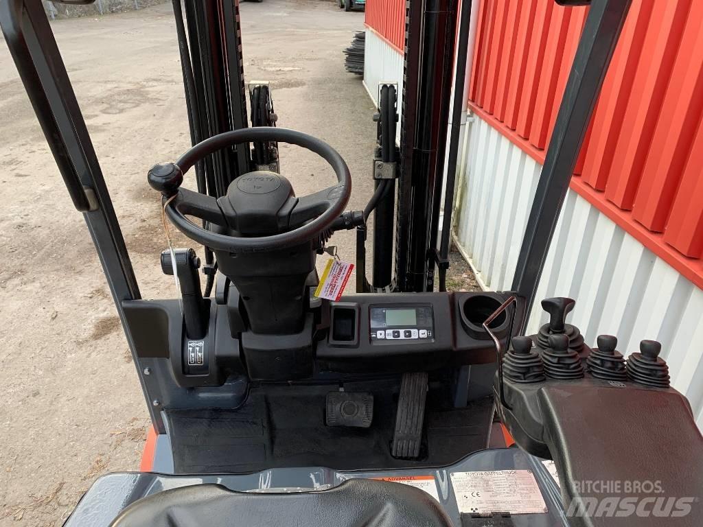 Toyota 8 FB ET 15 Electric Forklifts