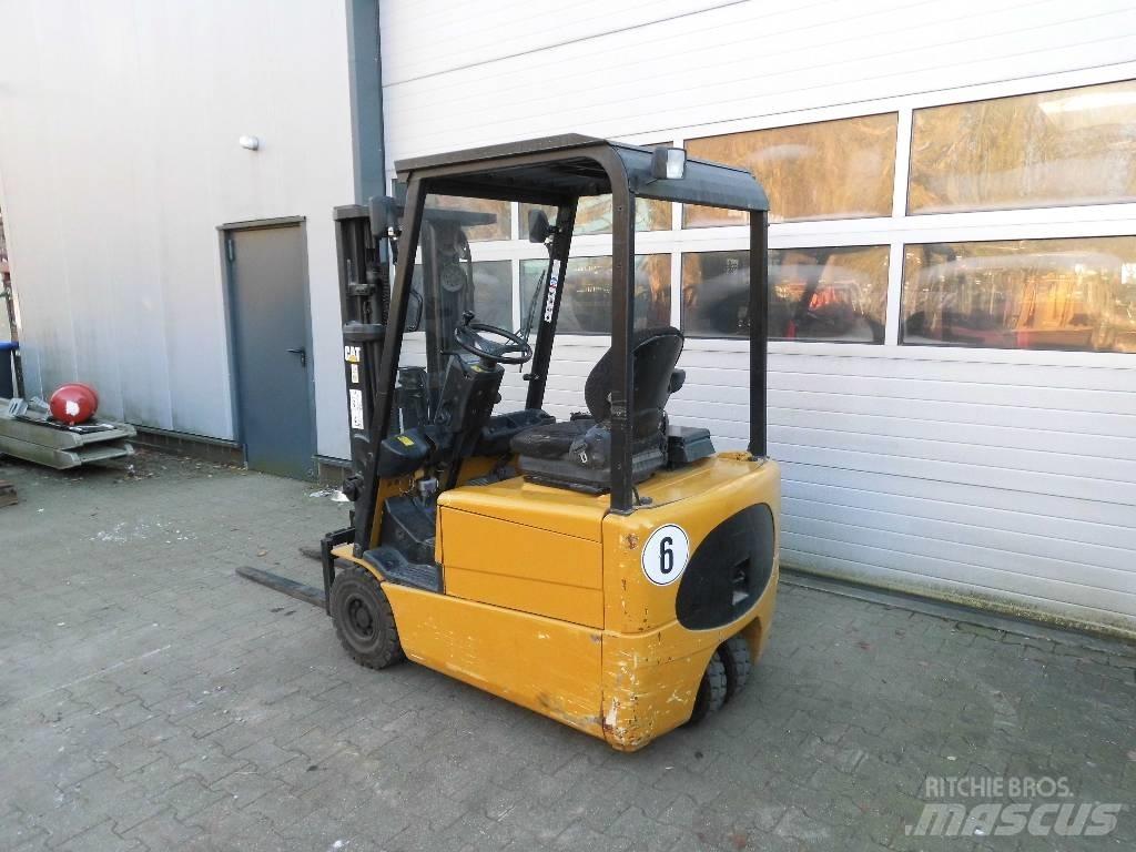 CAT EP 16 KT Electric Forklifts