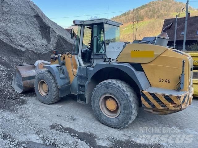 Liebherr L 544 Wheel Loaders
