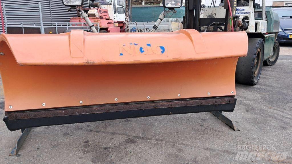 Nido SNK180 RVR-S Snow Blades And Plows