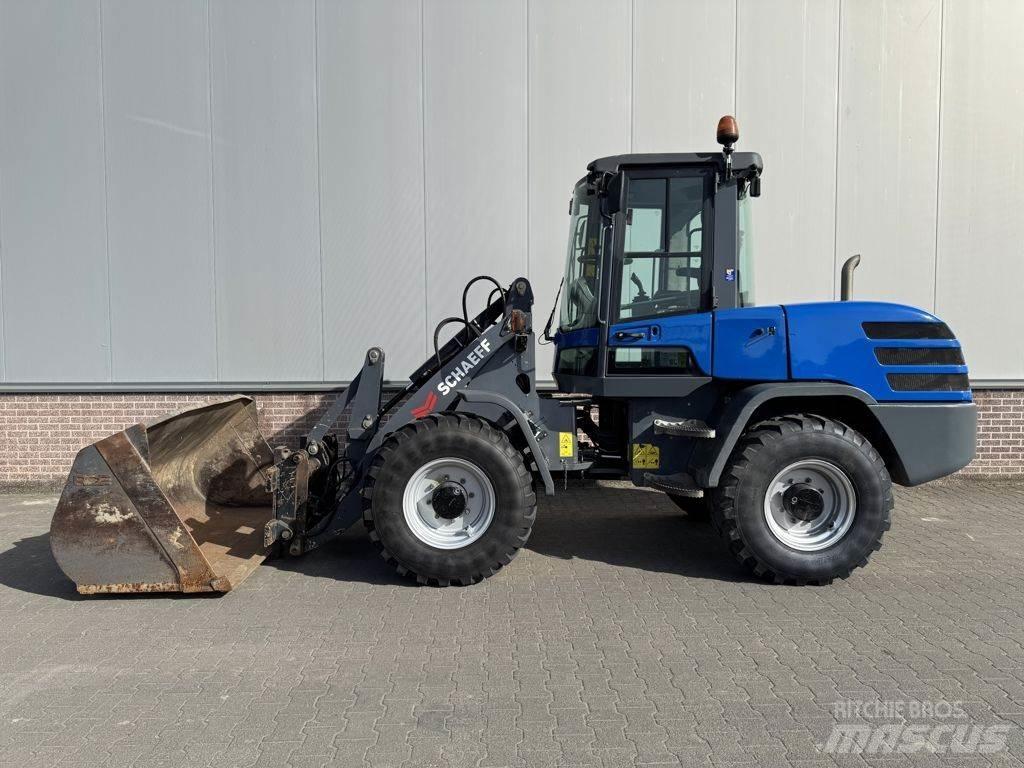 Schaeff TL100 Wheel Loaders