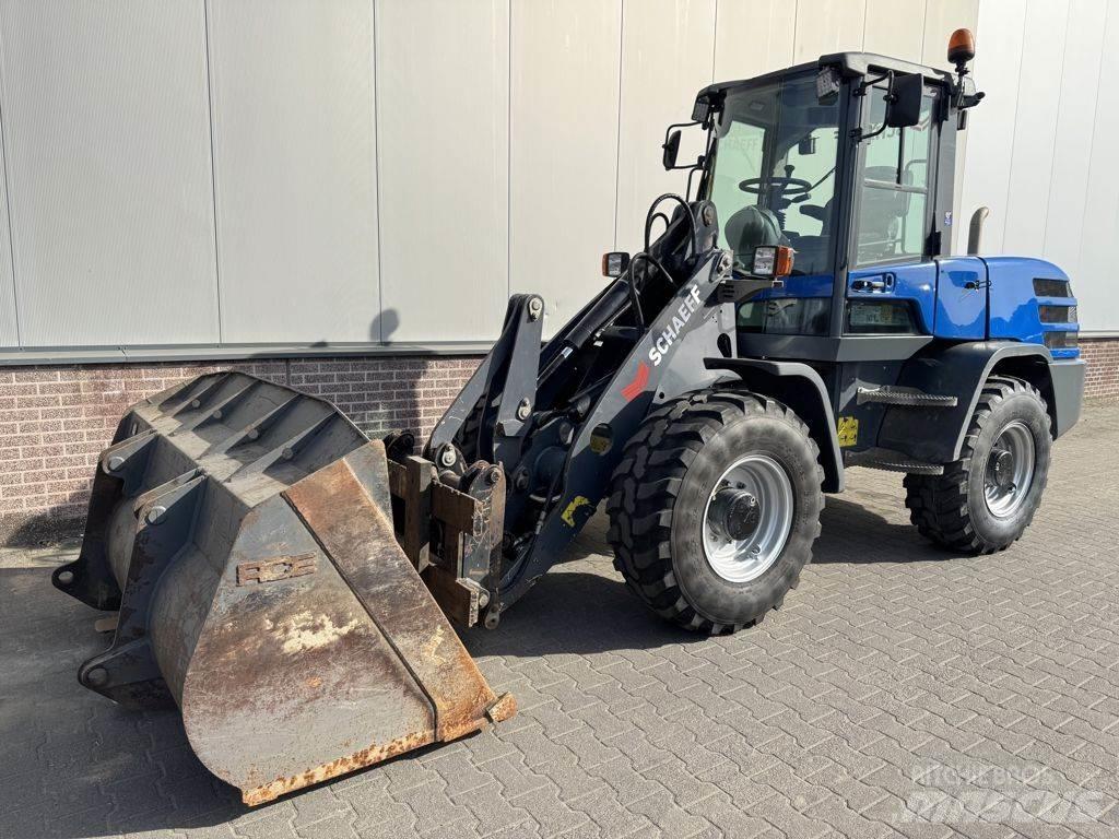 Schaeff TL100 Wheel Loaders