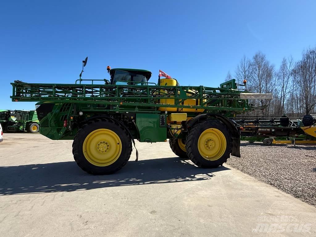 John Deere R4040i Self-propelled sprayers