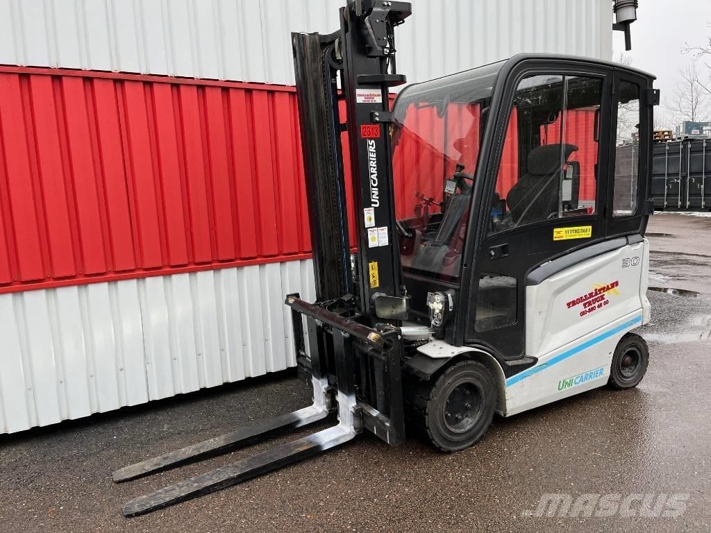 UniCarriers MX30 Electric Forklifts