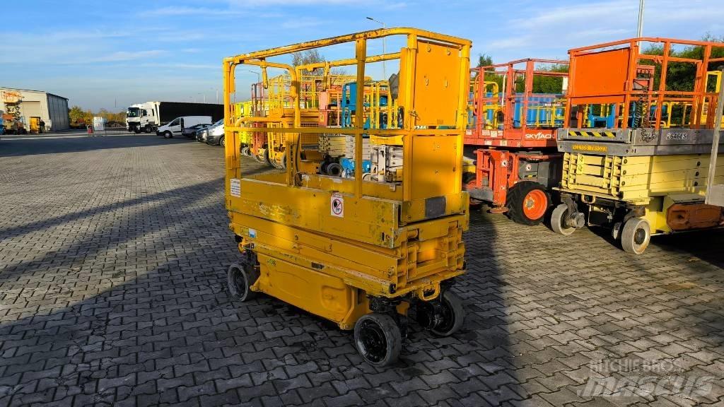 JLG 1930 ES Scissor Lifts