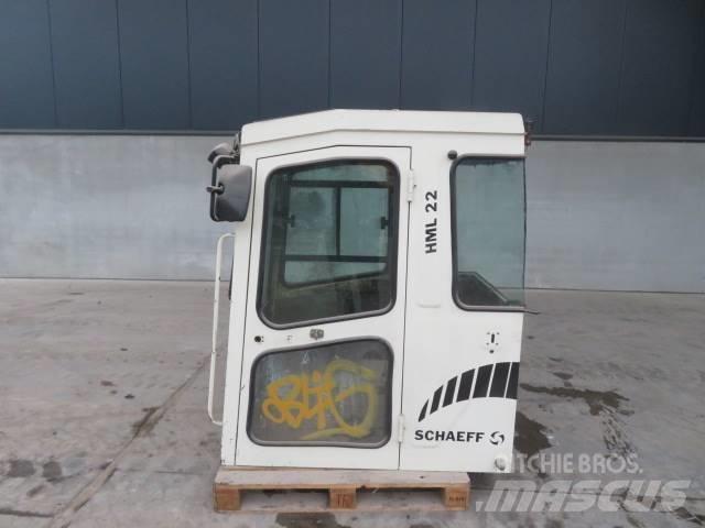 Schaeff HML 22 Forestry Cabin