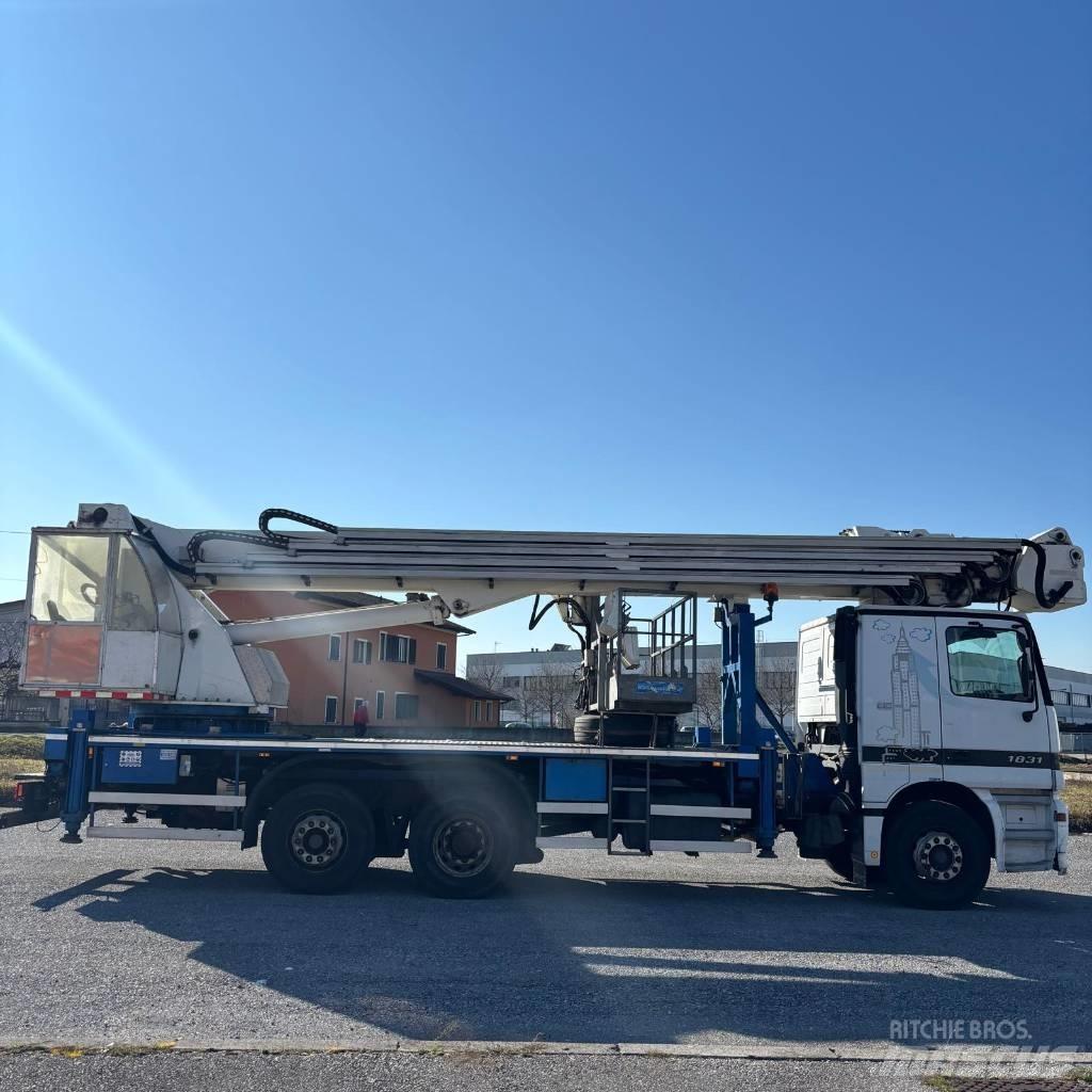 Cela Tj 460 Truck Mounted Aerial Platforms