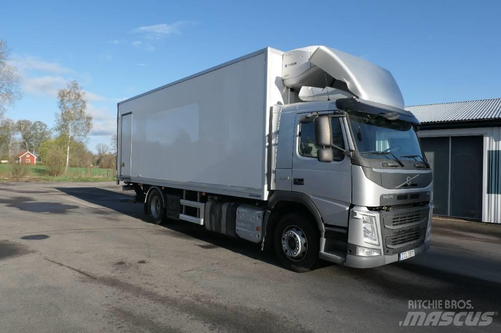 Volvo FM330 4x2 Reefer Trucks