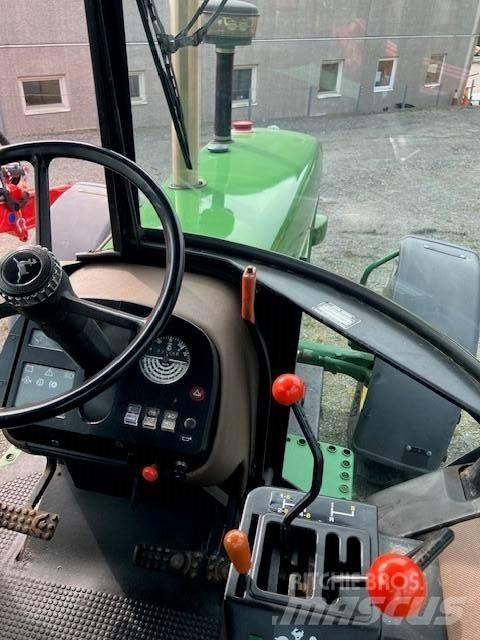 John Deere 3640 MFWD Tractors