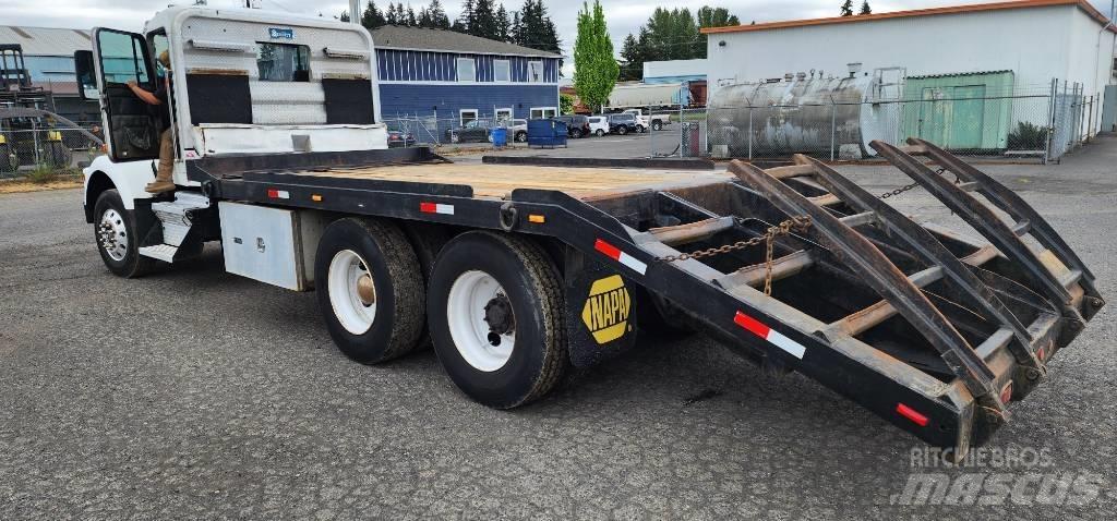 Kenworth T800 Flatbed Trucks