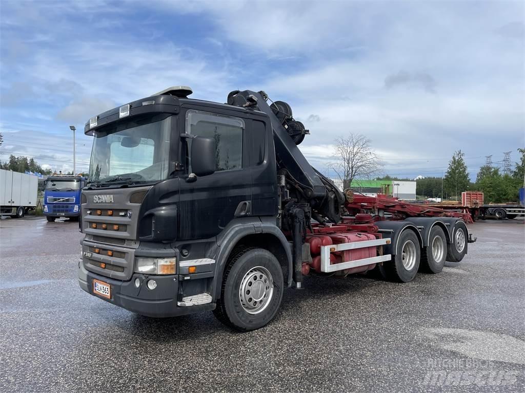 Scania P340 8x4 Boom / Crane / Bucket Trucks