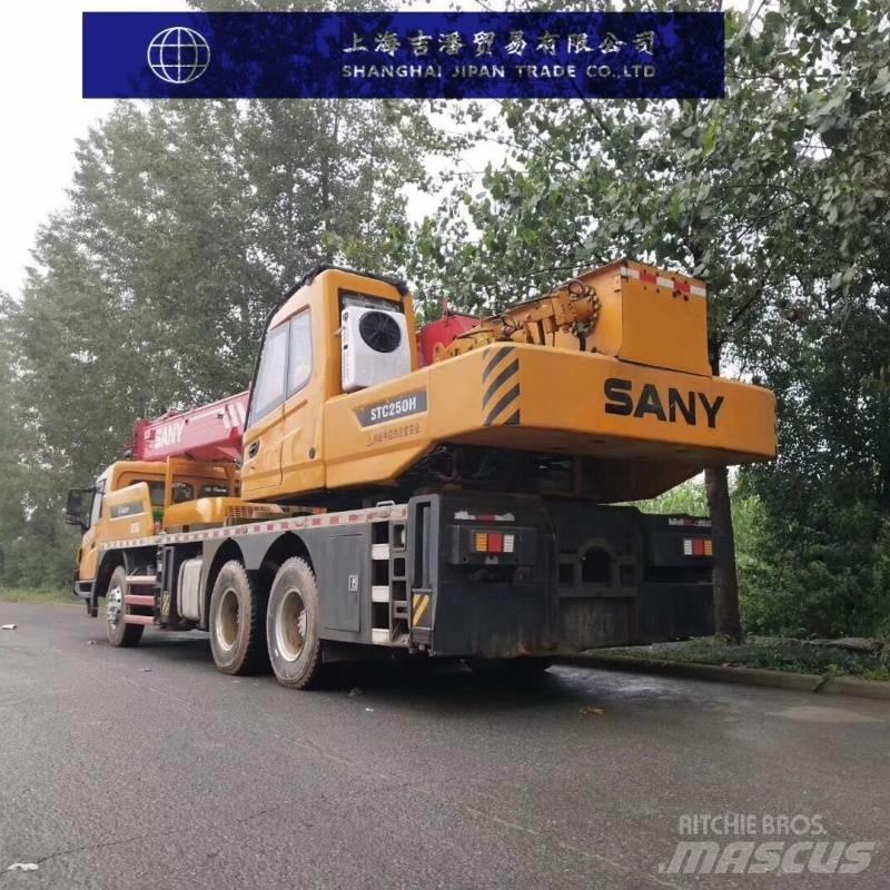 Sany STC 250 H Mobile and all terrain cranes