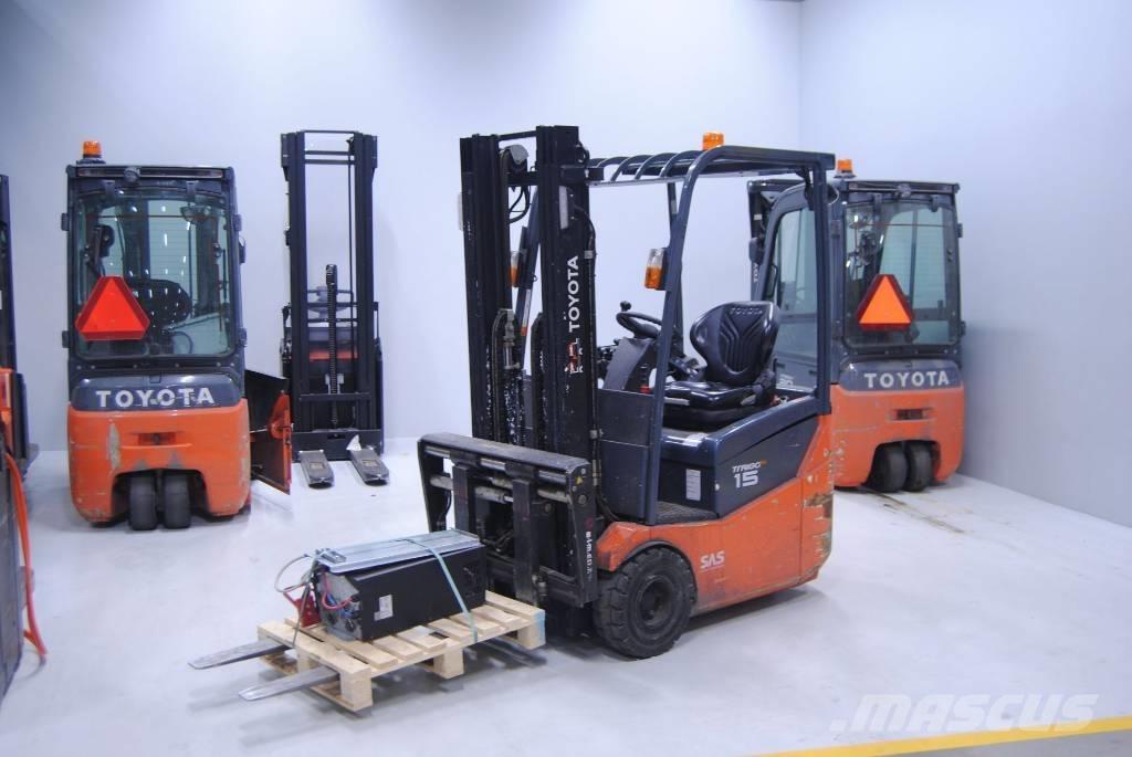 Toyota 7FBEST15 Electric Forklifts