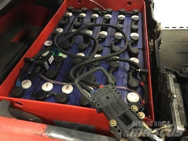 Linde E 14-02 Electric Forklifts