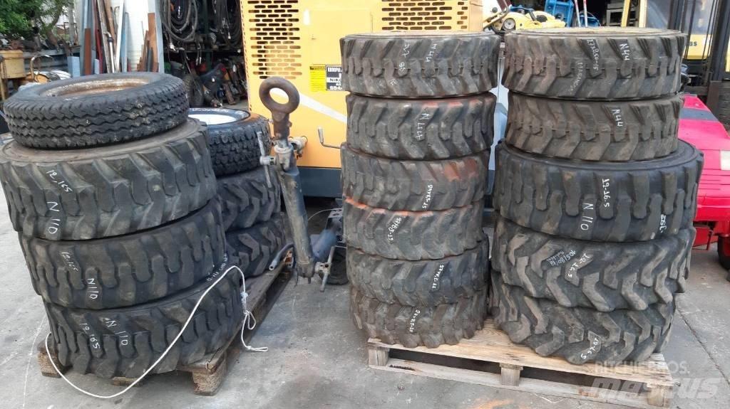 Bobcat 12 16.5 Tires, wheels and rims