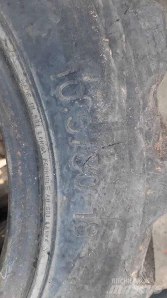 Bobcat 12 16.5 Tires, wheels and rims