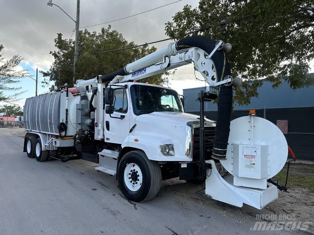 Freightliner 114SD Vacuum Trucks