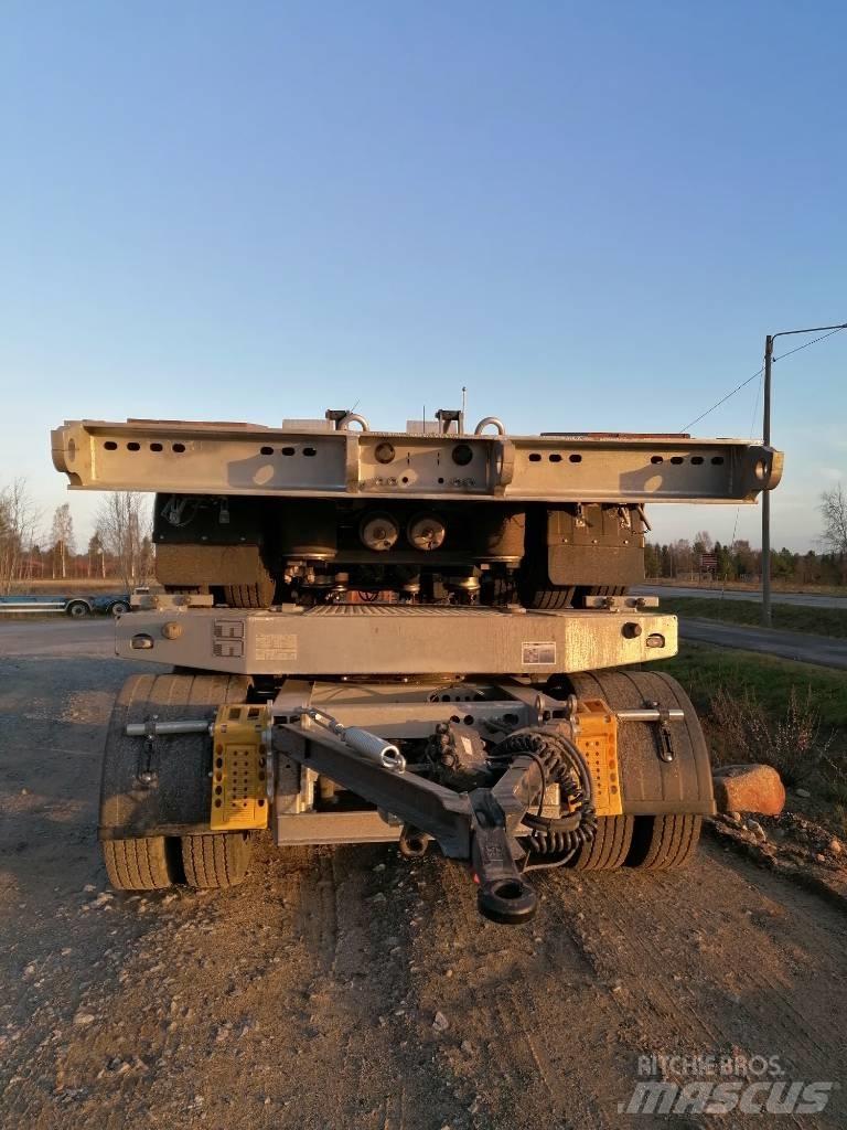 Möslein TA4 Lowboy trailer
