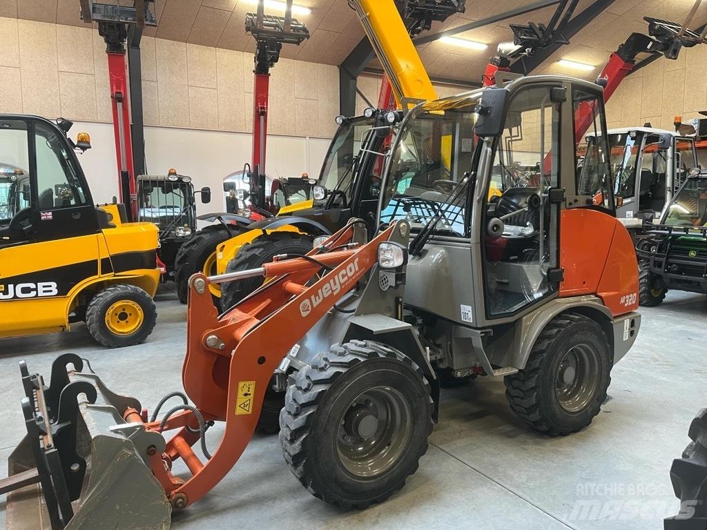 Weycor AR 320 Mini Loader