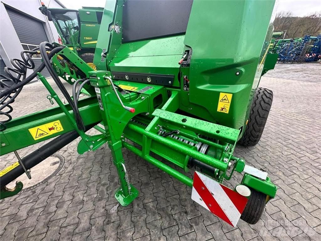 John Deere V461M Round Balers