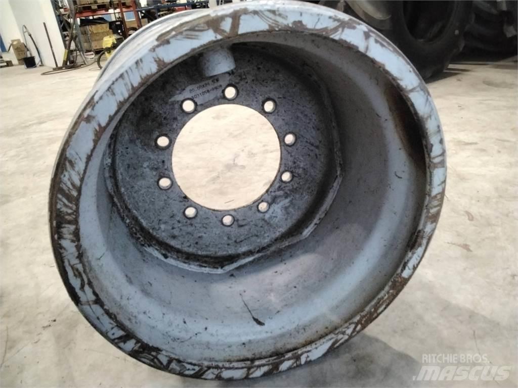 Valmet 890 20x26,5 Tires, wheels and rims