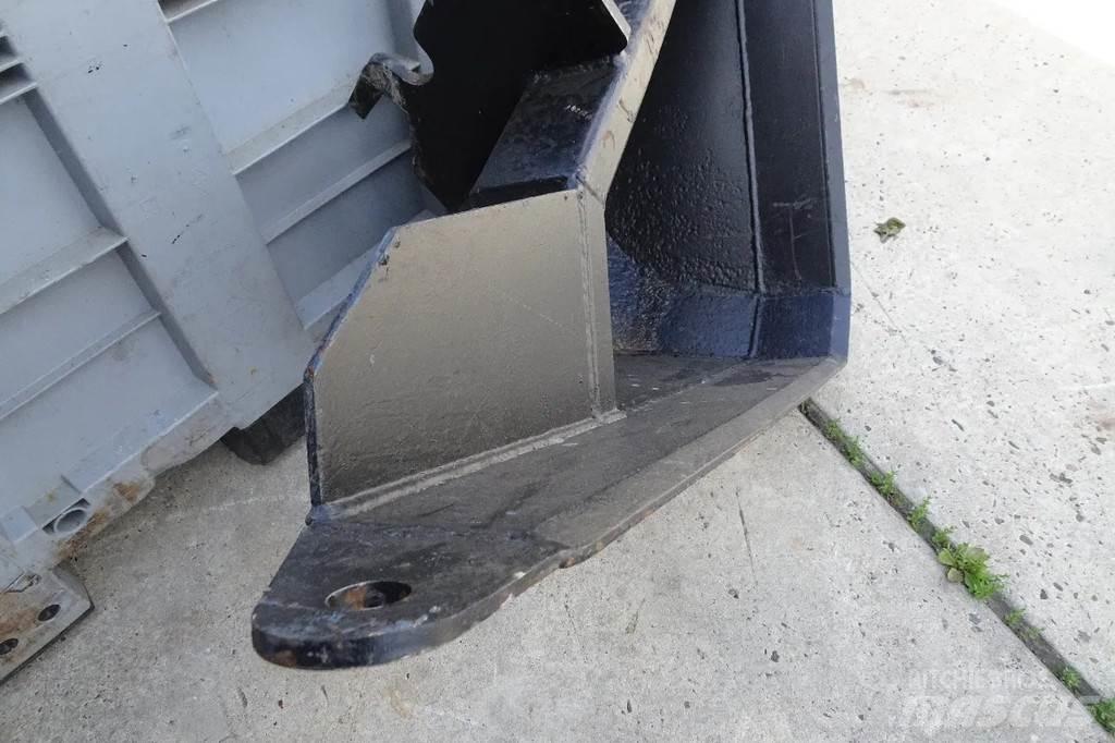  Taludbak CW10 Buckets