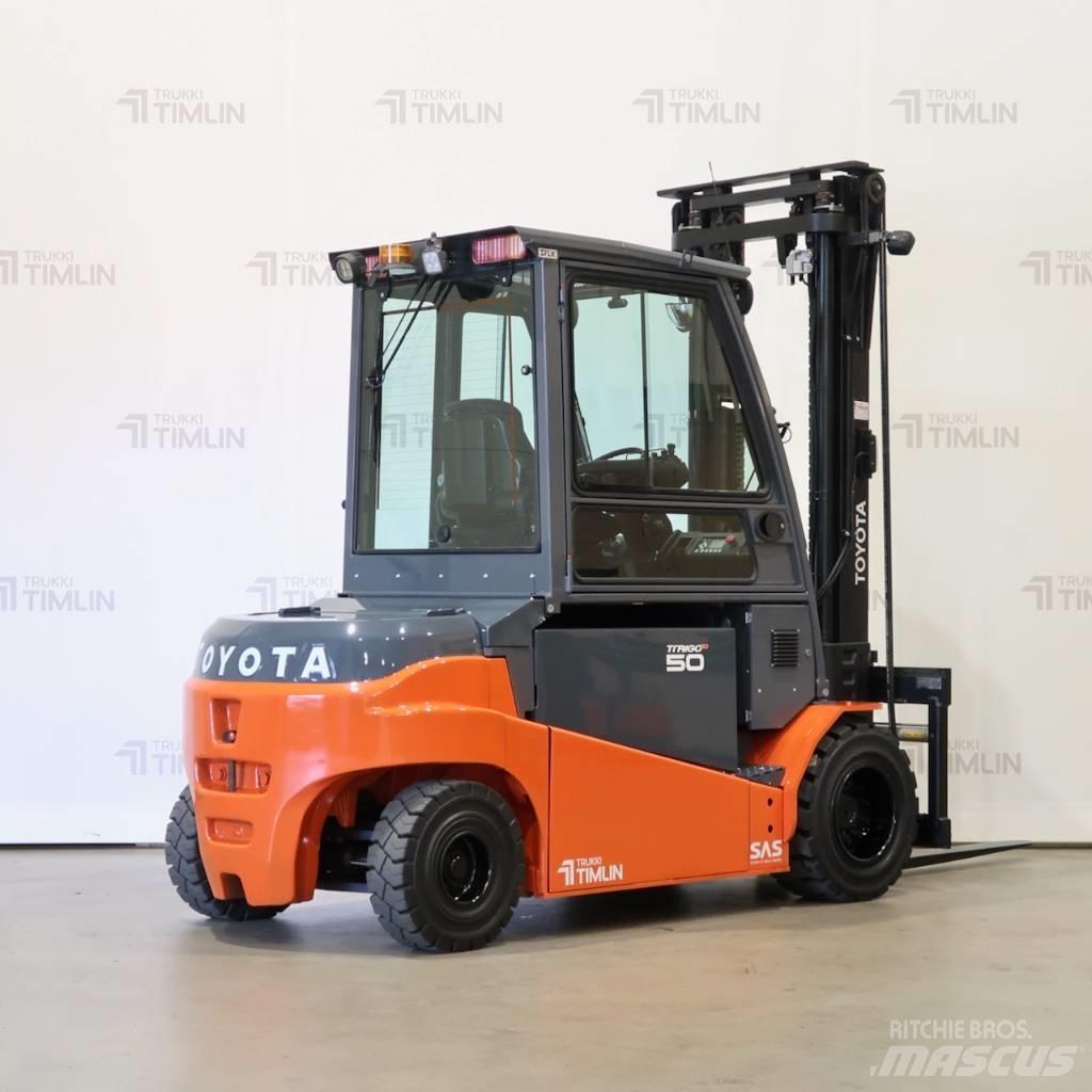 Toyota 8FBMT50 Electric Forklifts