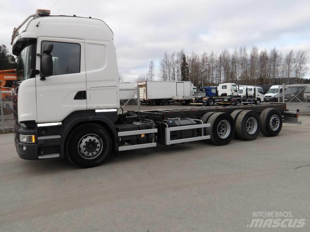 Scania R730 8x4 Cab & Chassis Trucks