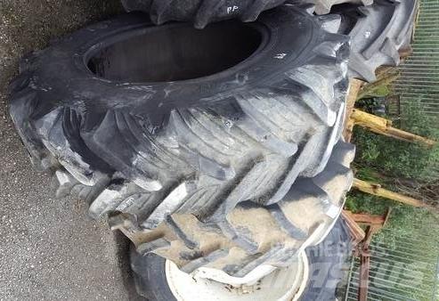  Pneus 13.6R24 Tires, wheels and rims