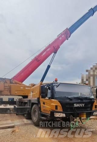 Sany STC 1300 Mobile and all terrain cranes